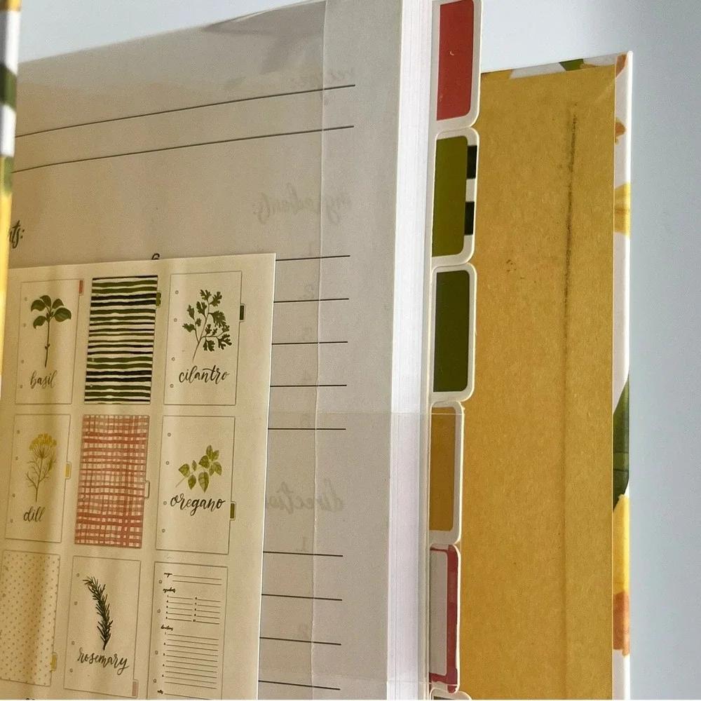 Horizon Group Gardening Binder Unisex OS Yellow NWT Floral Recipe Organizer